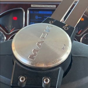 Meet your Posher, Alexia